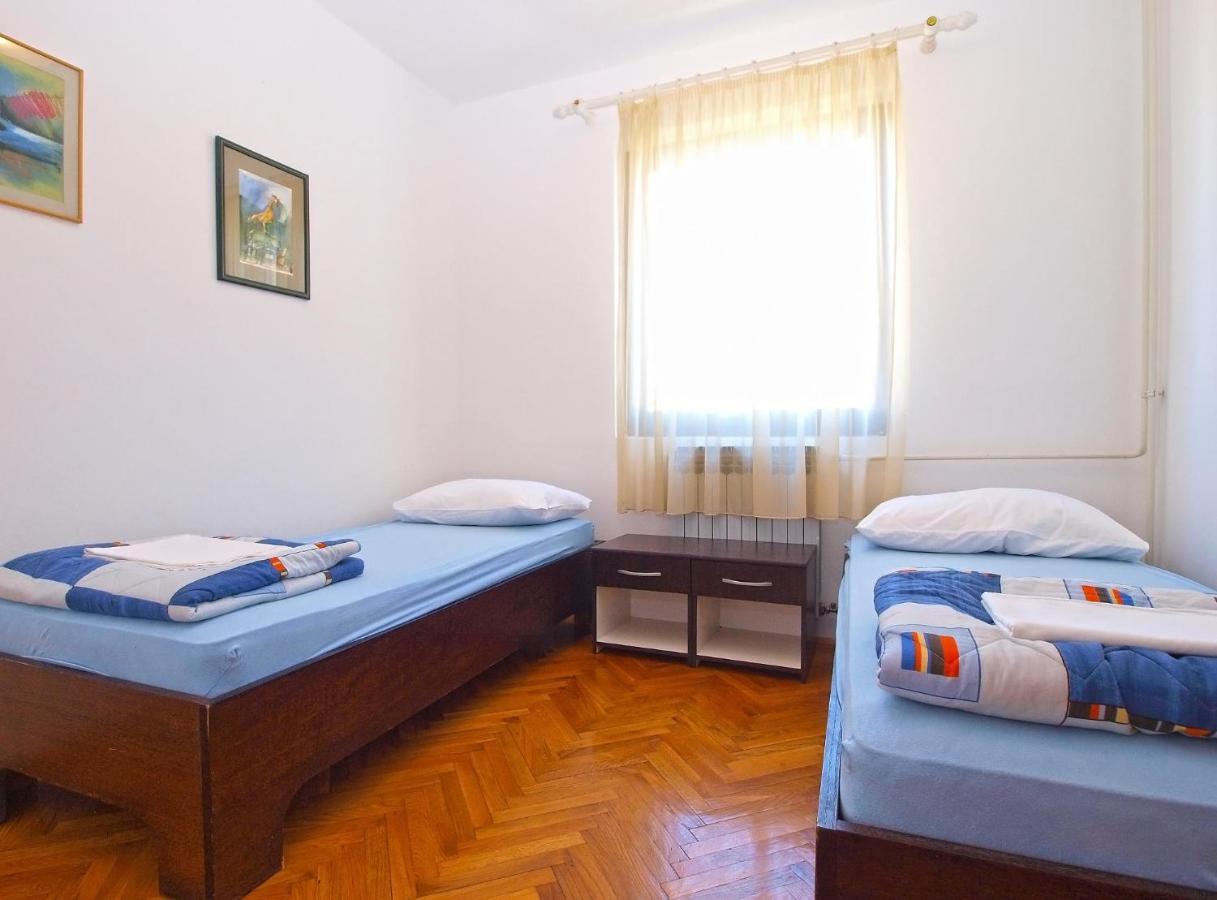 Apartments Puntizela 727 พูลา ภายนอก รูปภาพ