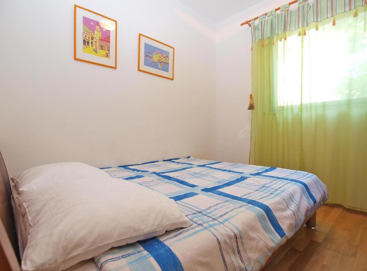 Apartments Puntizela 727 พูลา ภายนอก รูปภาพ