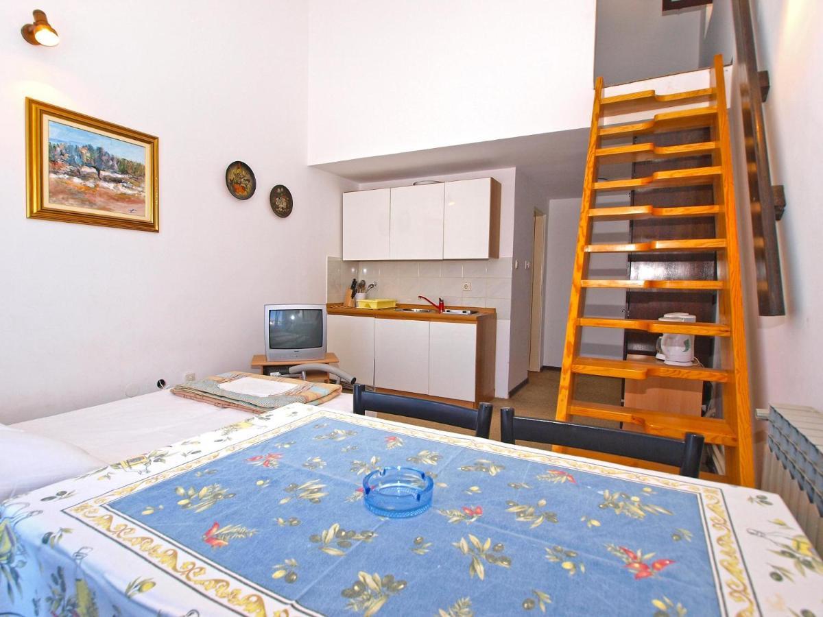Apartments Puntizela 727 พูลา ภายนอก รูปภาพ