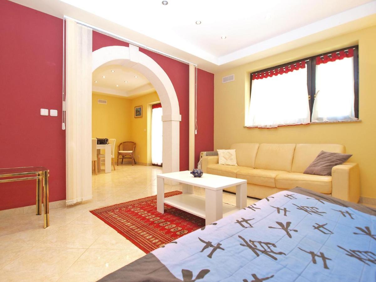 Apartments Puntizela 727 พูลา ภายนอก รูปภาพ