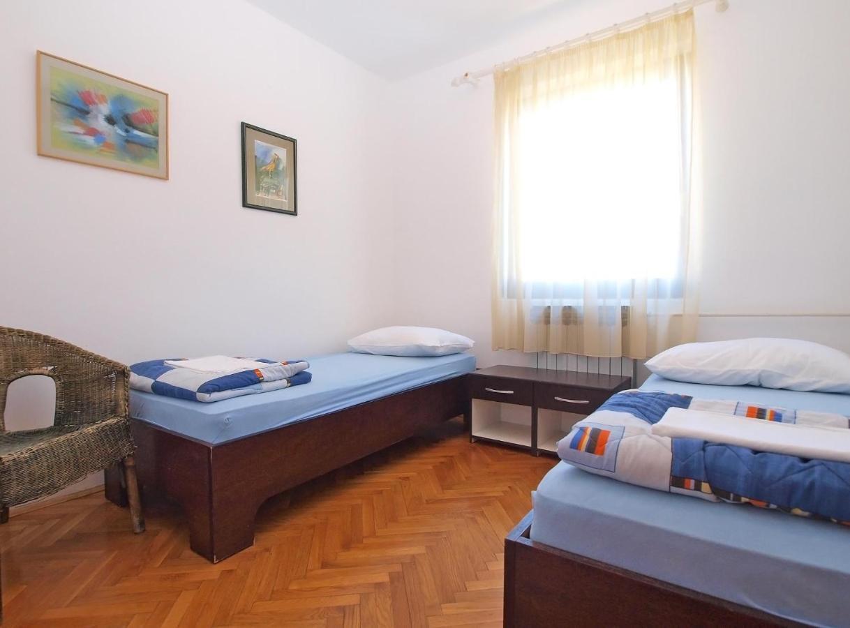 Apartments Puntizela 727 พูลา ภายนอก รูปภาพ